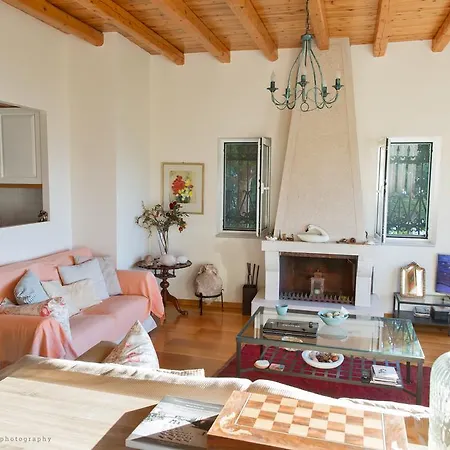 Mos Villa *