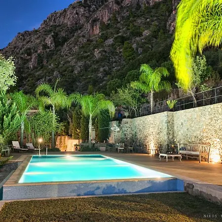 Mos Villa Kalamata
